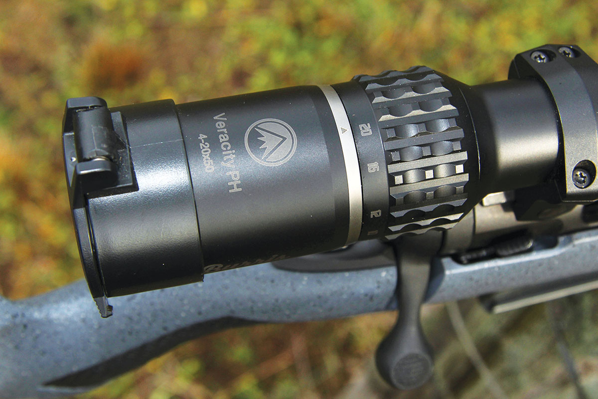 The magnification ring of the riflescope is aggressively knurled to provide a firm purchase when wet or while wearing gloves.